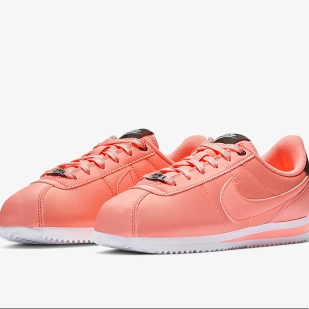 Nike Cortez Basic TXT GS 'Valentine's Day' Youth Sneakers - Size 5 youth girls